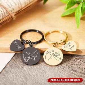 Personalized Couple Hand-Holding Keychain - Couple-Specific Valentine's Day Gift